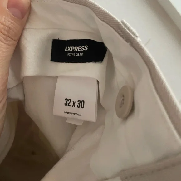 Express Men's Beige Suit Jacket and pants - Picture 6 of 6